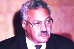 الأستاذ محمدٌ ولد إشدو